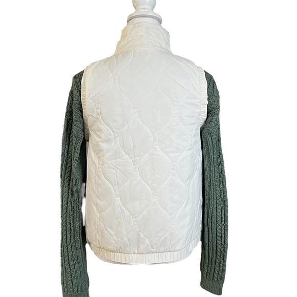 90 Degrees Cream Zip Quilted Vest Jacket Ruffle Shoulders Pockets Size S - Picture 2 of 7